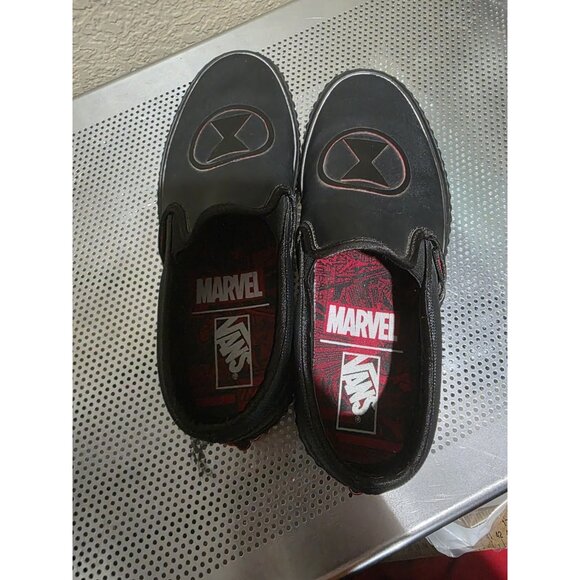 Vans Unisex X Marvel Leather Slip-On Shoes Black Widow Women's 8 Men's 6.5 - Picture 5 of 7